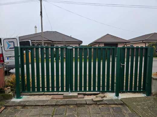 35478BV - 2 krídlová brána brk14 Horné Štitáre, Topoľčany (3).jp