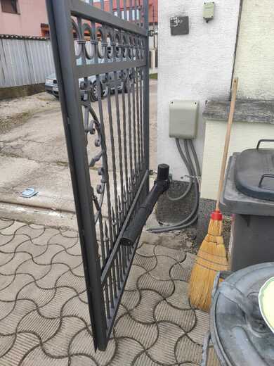 brána realizácia b.jpg