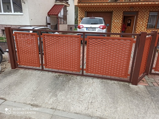 brány - brk01 - 721 - Komjatice -  (2).jpg