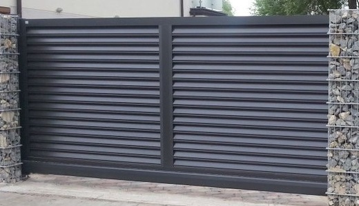 posuvná brána – kópia.jpg